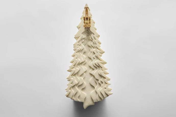 Noël 2026 : Michaël Bartocetti signe une bûche entre féerie et haute pâtisserie au George V