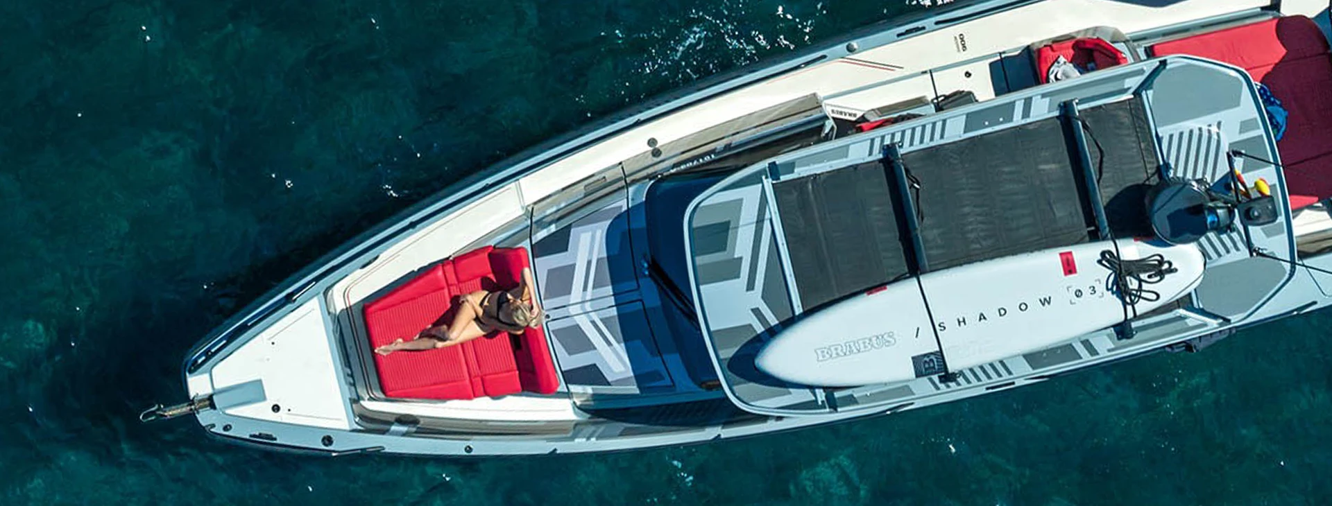 Brabus x Jobe : le paddle qui transforme les sports nautiques en expérience ultra-luxueuse