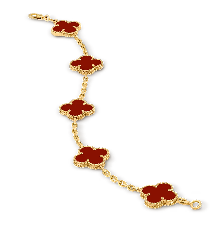Le bracelet Alhambra de Van Cleef & Arpels : l'icône intemporelle de la joaillerie française